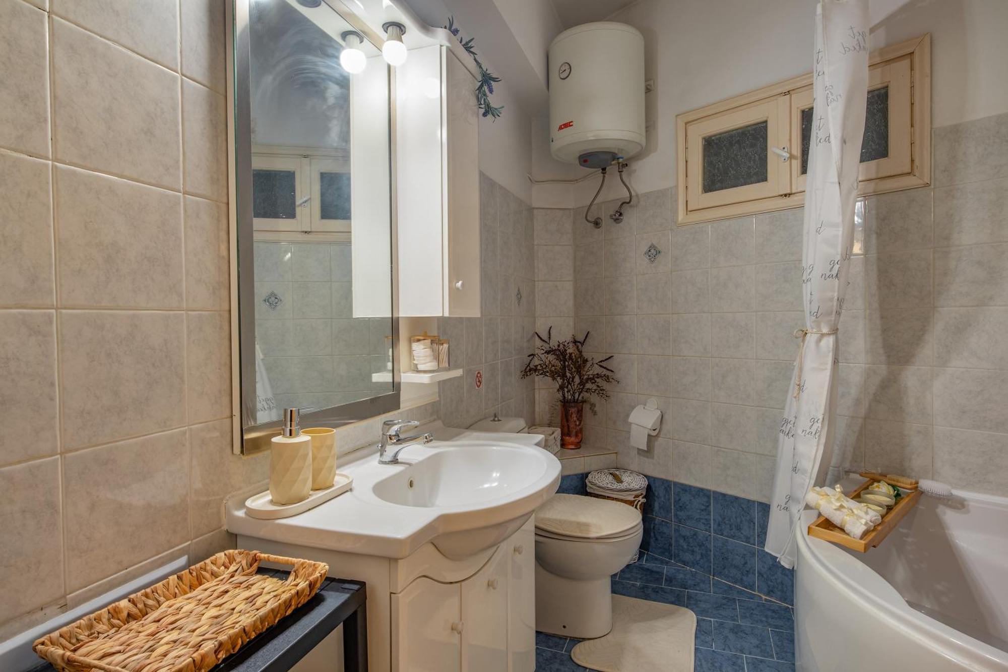 House Of Velenia - 2 Bedroom Apartment Near Old Town, Airport And Bus Station Corfu  Exteriér fotografie