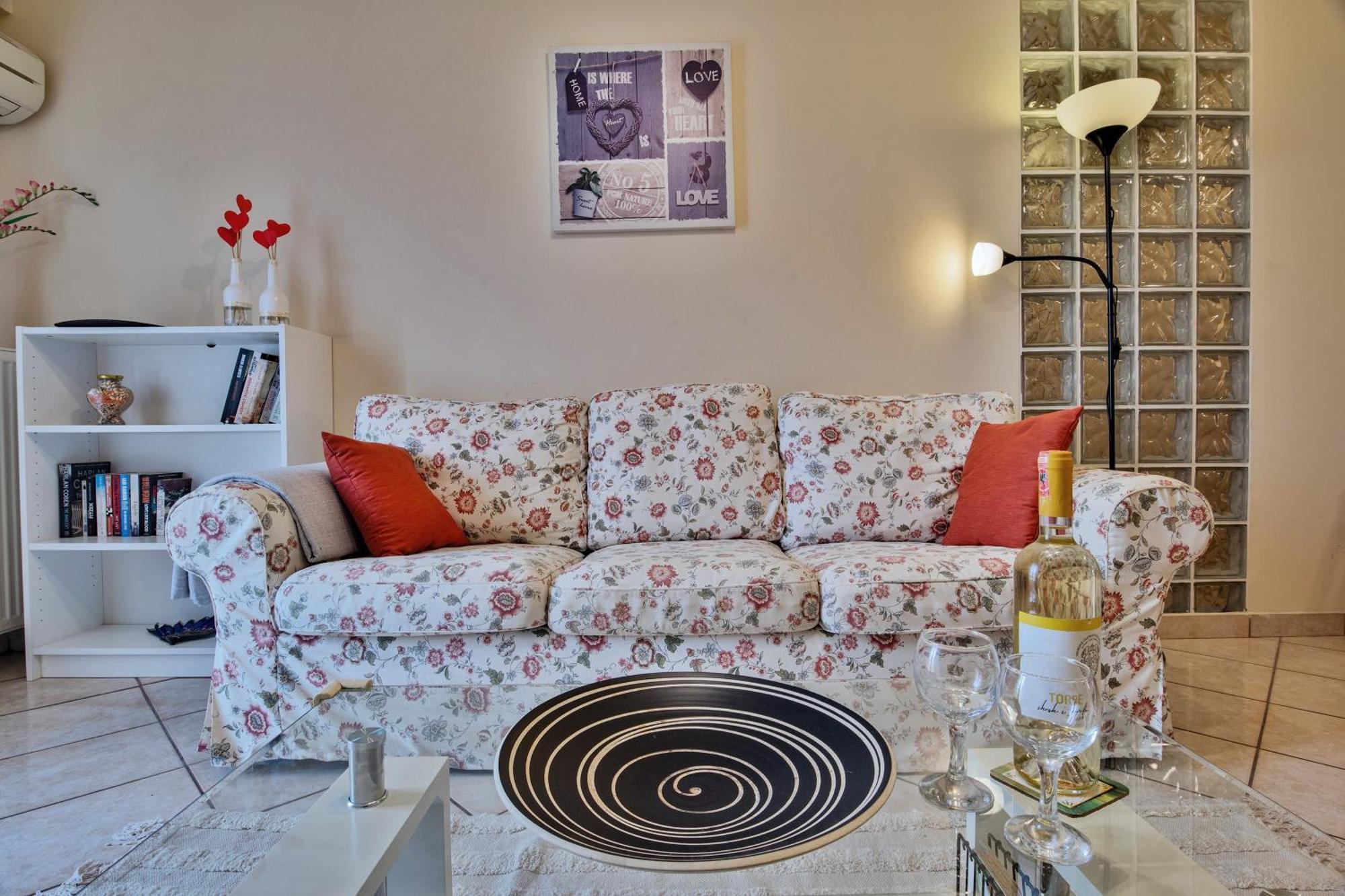 House Of Velenia - 2 Bedroom Apartment Near Old Town, Airport And Bus Station Corfu  Exteriér fotografie