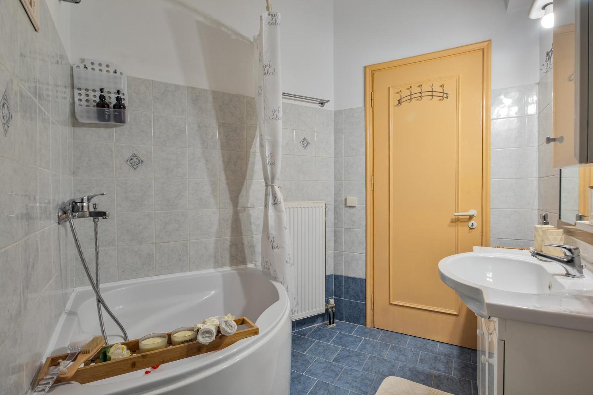House Of Velenia - 2 Bedroom Apartment Near Old Town, Airport And Bus Station Corfu  Exteriér fotografie